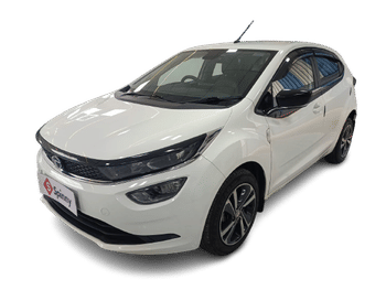 Used 2023 Tata Altroz XZ Petrol Petrol Manual Image