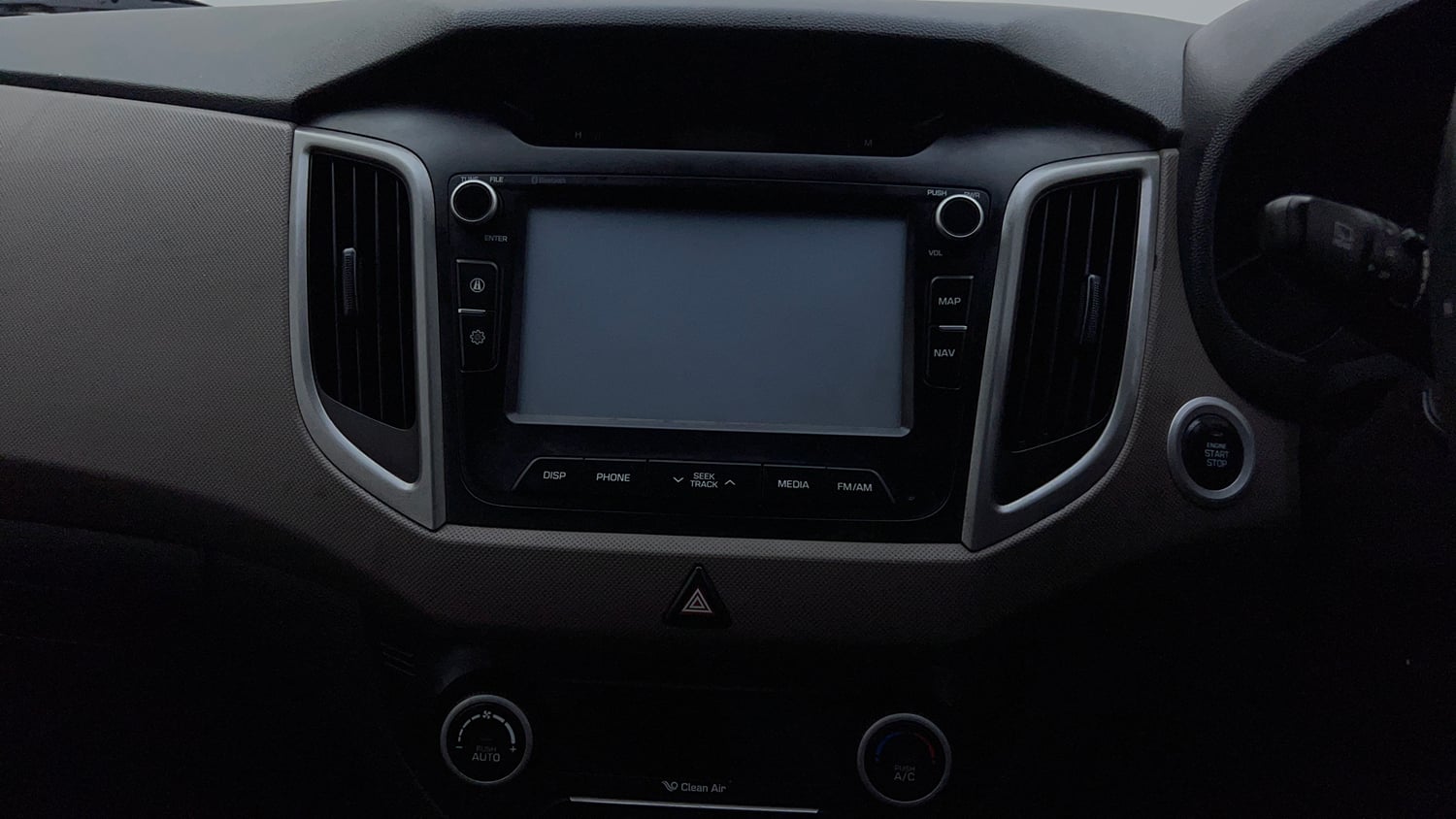 Used 2016 Hyundai Creta [2015-2018] 1.6 SX Plus Auto Petrol Petrol Automatic top_features Integrated (in-dash) music system