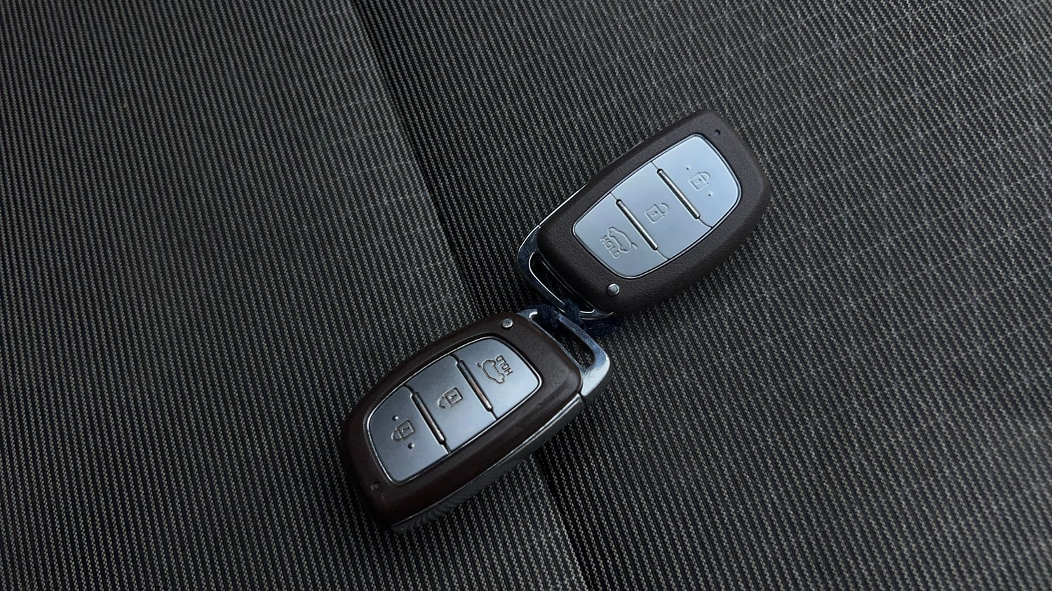Used 2016 Hyundai Creta [2015-2018] 1.6 SX Plus Auto Petrol Petrol Automatic extra CAR KEY VIEW