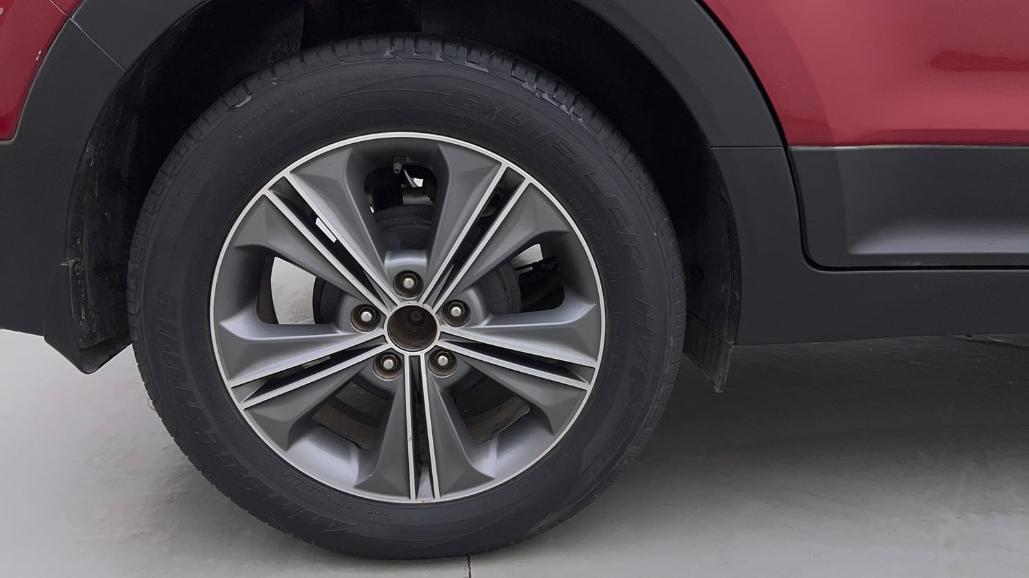 Used 2016 Hyundai Creta [2015-2018] 1.6 SX Plus Auto Petrol Petrol Automatic tyres RIGHT REAR TYRE RIM VIEW