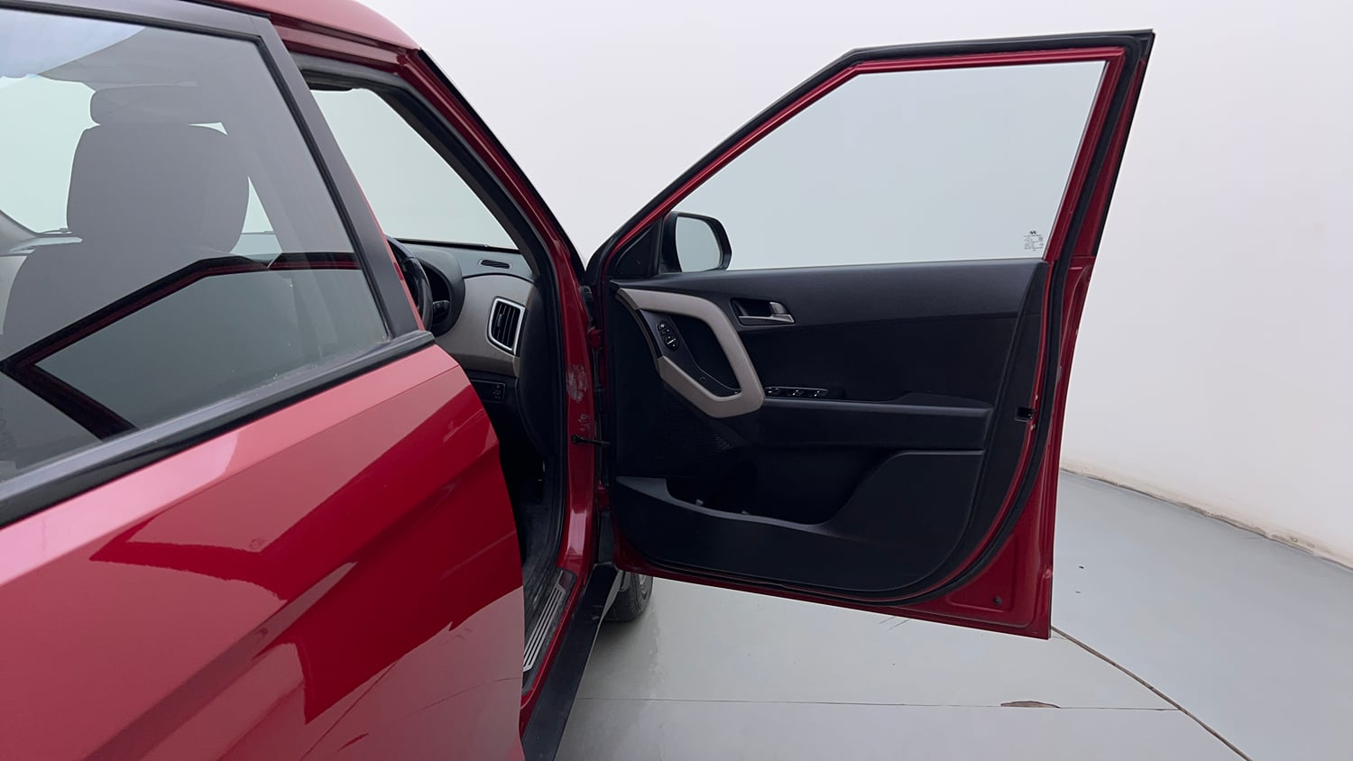 Used 2016 Hyundai Creta [2015-2018] 1.6 SX Plus Auto Petrol Petrol Automatic interior RIGHT FRONT DOOR OPEN VIEW