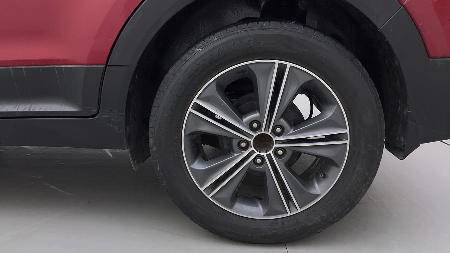 Used 2016 Hyundai Creta [2015-2018] 1.6 SX Plus Auto Petrol Petrol Automatic tyres LEFT REAR TYRE RIM VIEW