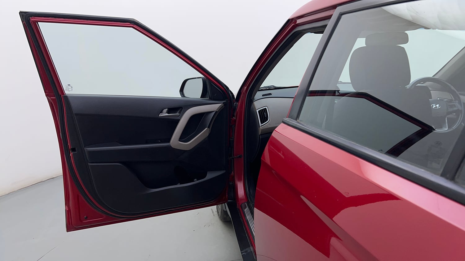 Used 2016 Hyundai Creta [2015-2018] 1.6 SX Plus Auto Petrol Petrol Automatic interior LEFT FRONT DOOR OPEN VIEW