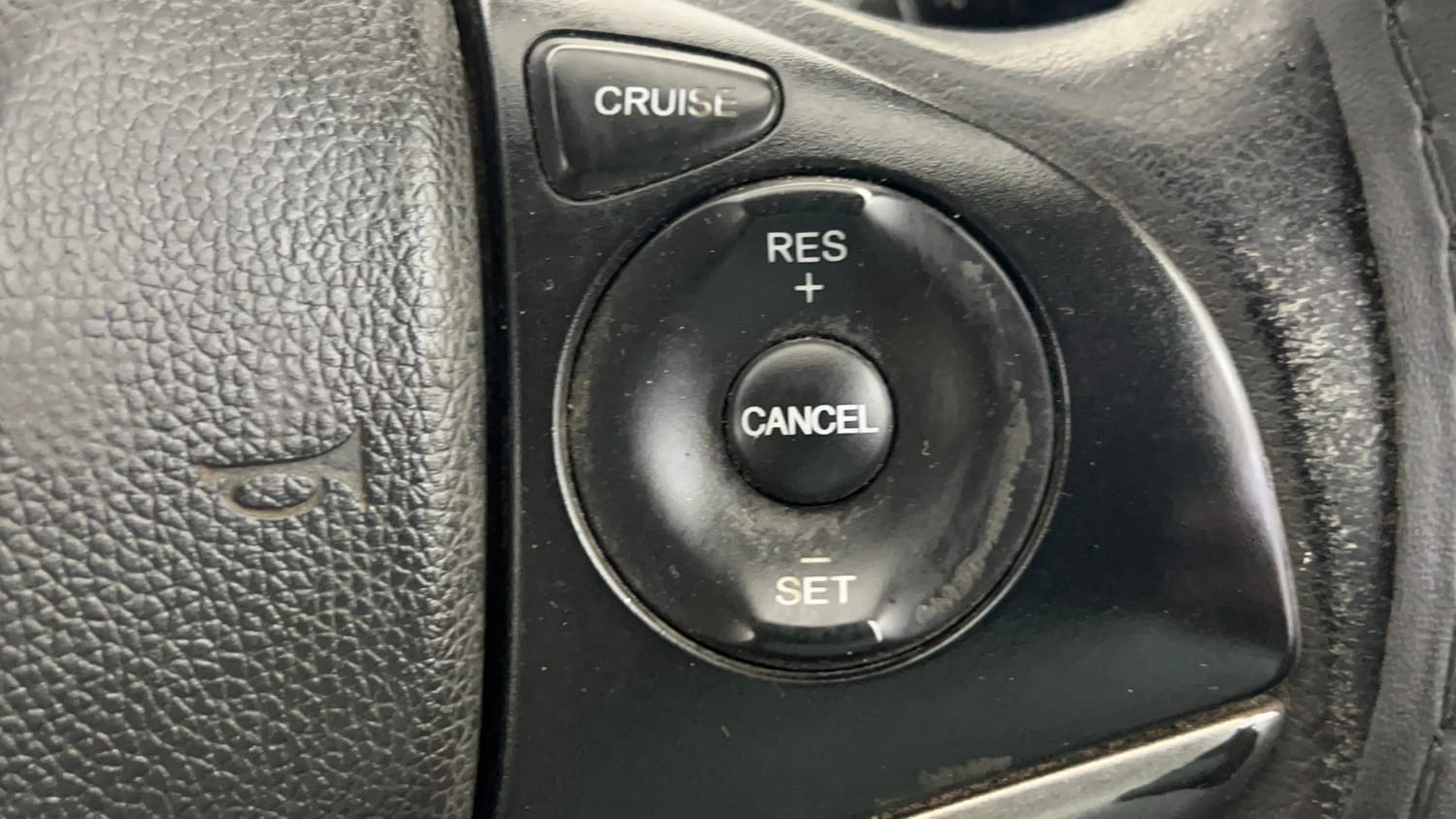 Used 2014 Honda City VX Petrol Manual top_features Cruise control