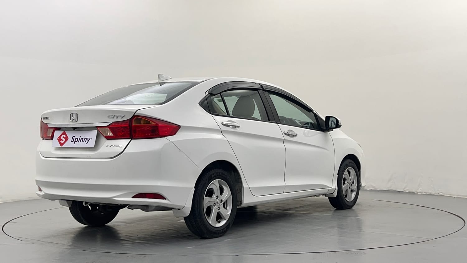 Used 2014 Honda City VX Petrol Manual exterior RIGHT REAR CORNER VIEW