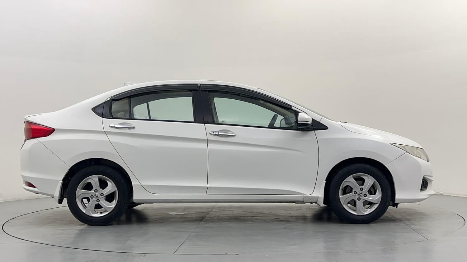 Used 2014 Honda City VX Petrol Manual exterior RIGHT SIDE VIEW