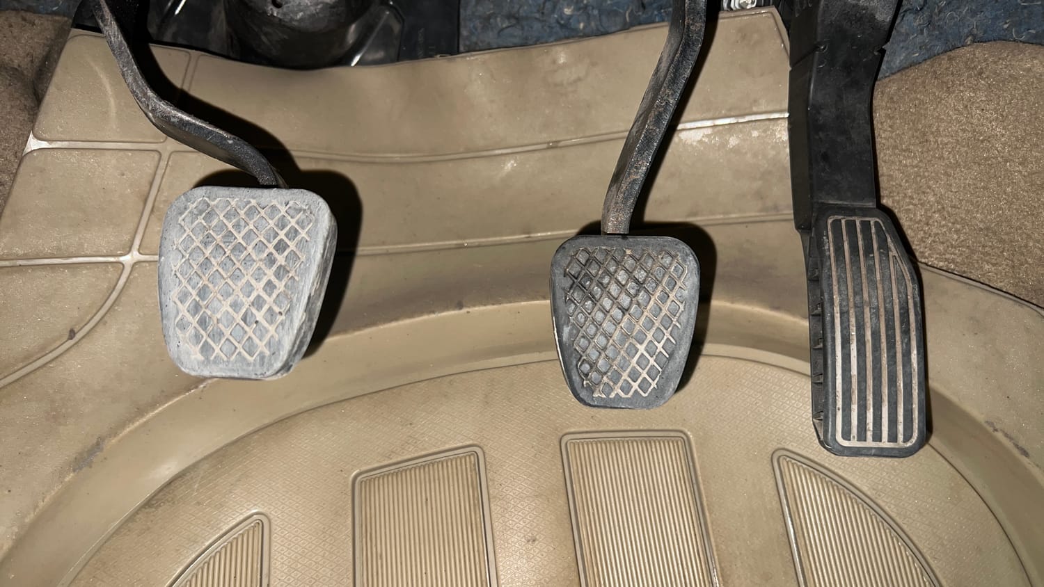 Used 2014 Honda City VX Petrol Manual interior PEDALS VIEW