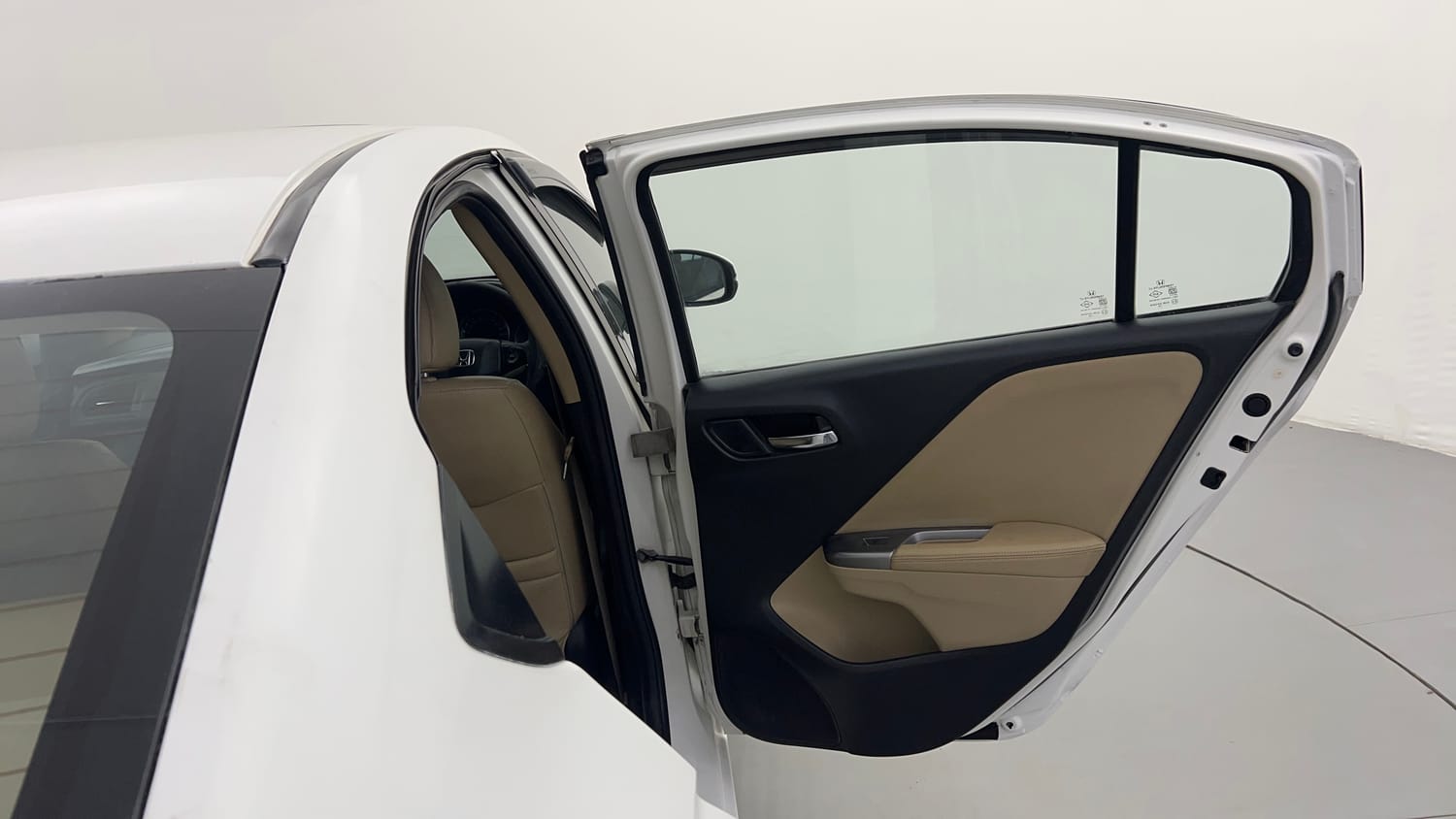 Used 2014 Honda City VX Petrol Manual interior RIGHT REAR DOOR OPEN VIEW
