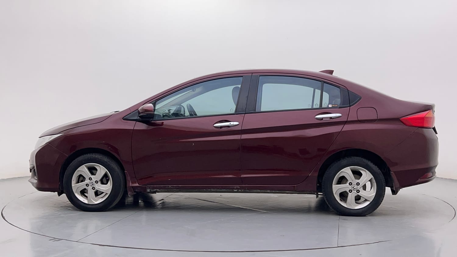 Used 2015 Honda City VX CVT Petrol Automatic exterior LEFT SIDE VIEW