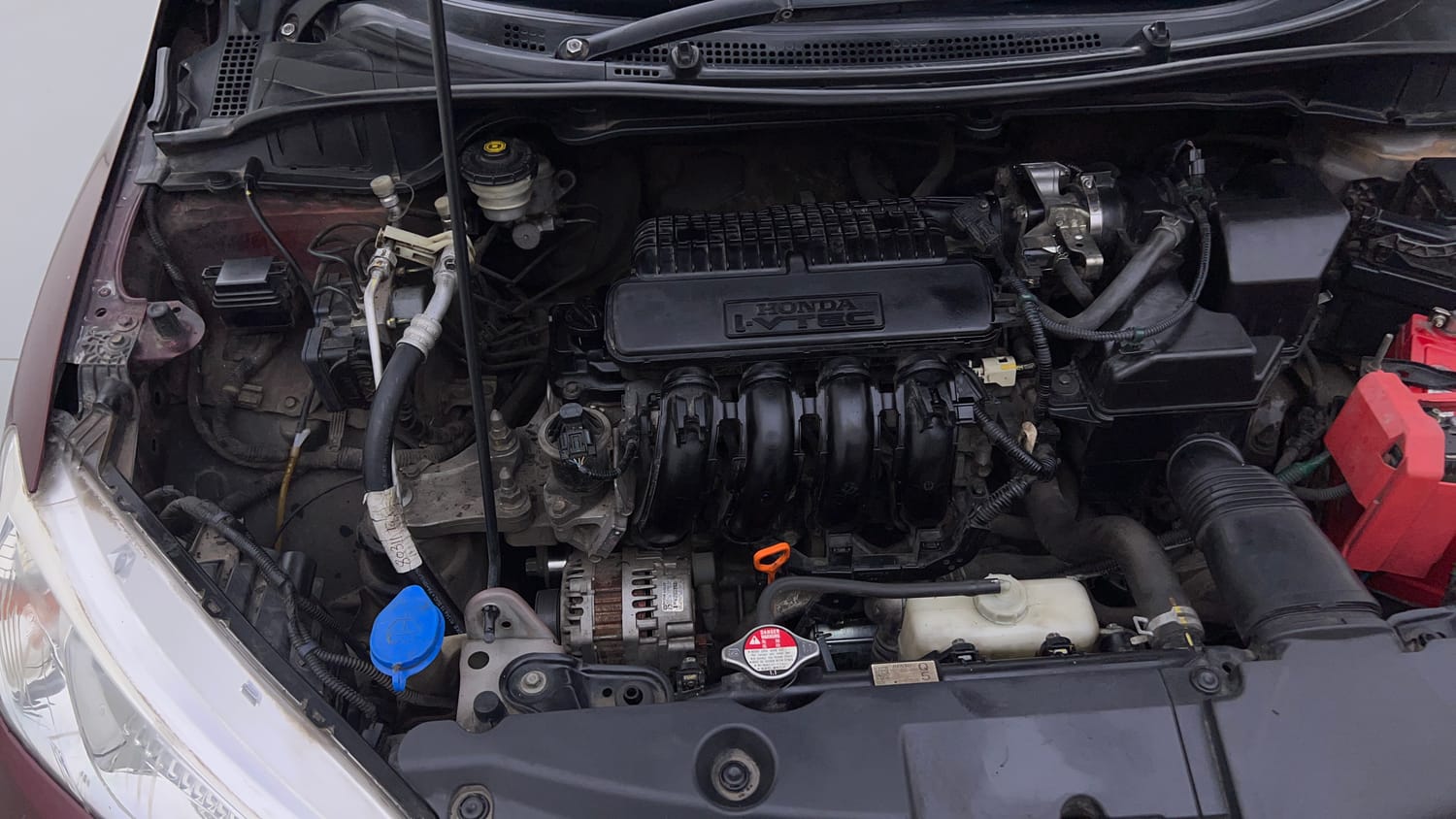 Used 2015 Honda City VX CVT Petrol Automatic engine ENGINE RIGHT SIDE VIEW