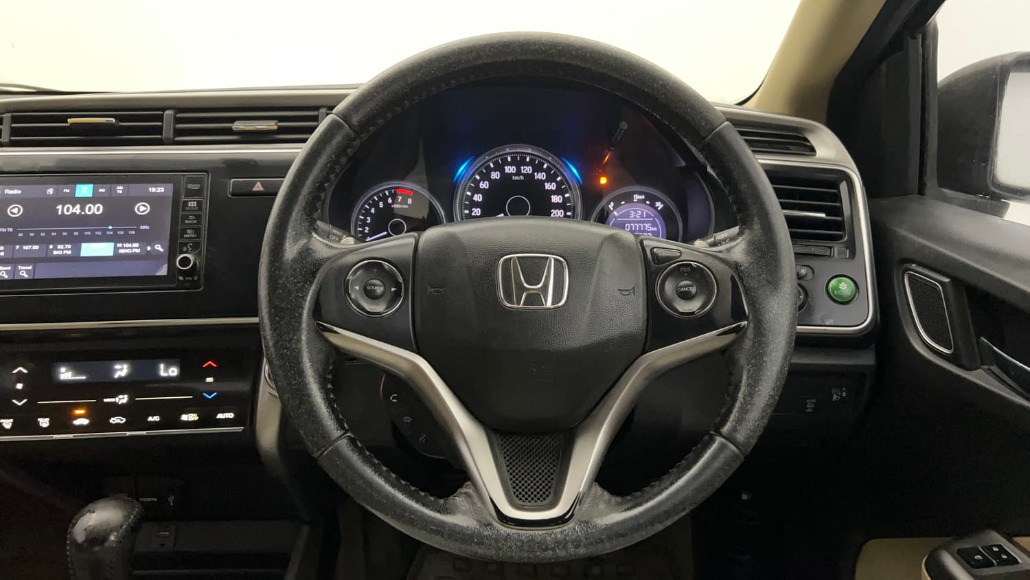 Used 2017 Honda City VX CVT Petrol Automatic interior STEERING VIEW