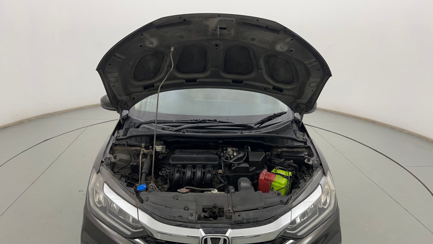 Used 2017 Honda City VX CVT Petrol Automatic engine ENGINE & BONNET OPEN FRONT VIEW