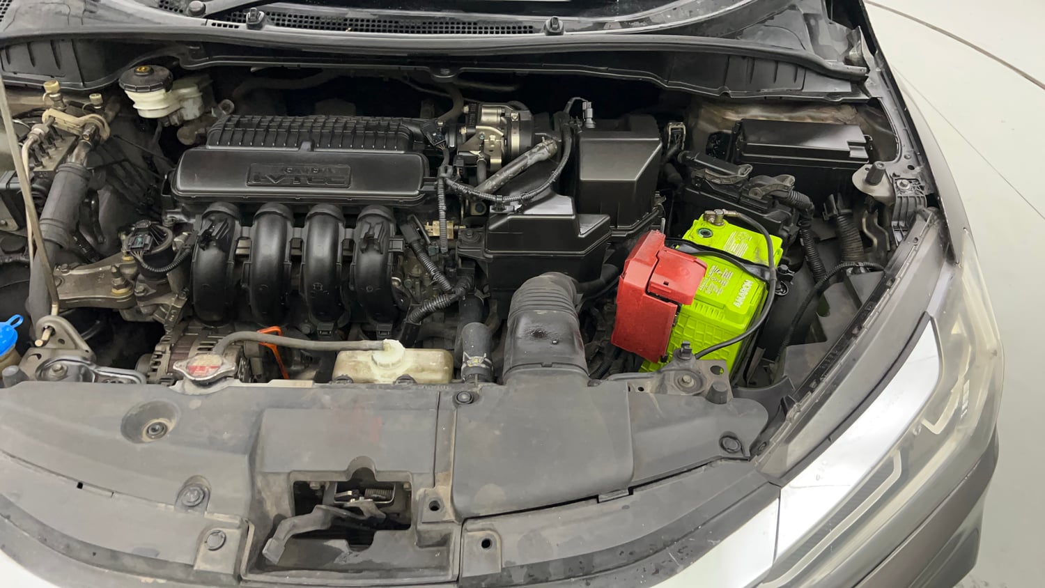 Used 2017 Honda City VX CVT Petrol Automatic engine ENGINE LEFT SIDE VIEW