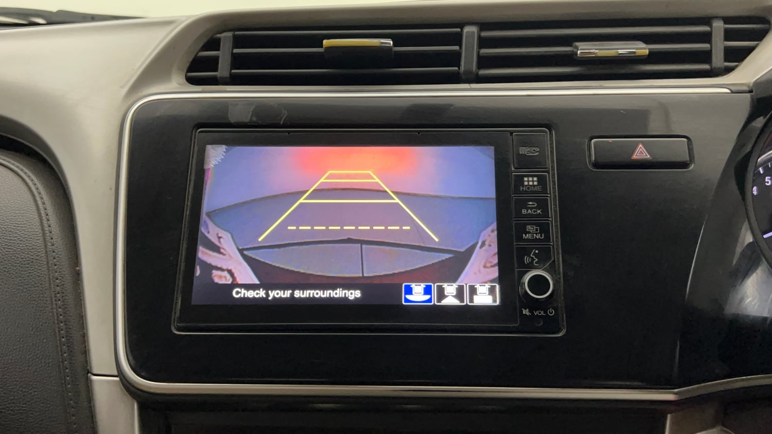 Used 2017 Honda City VX CVT Petrol Automatic top_features Rear camera