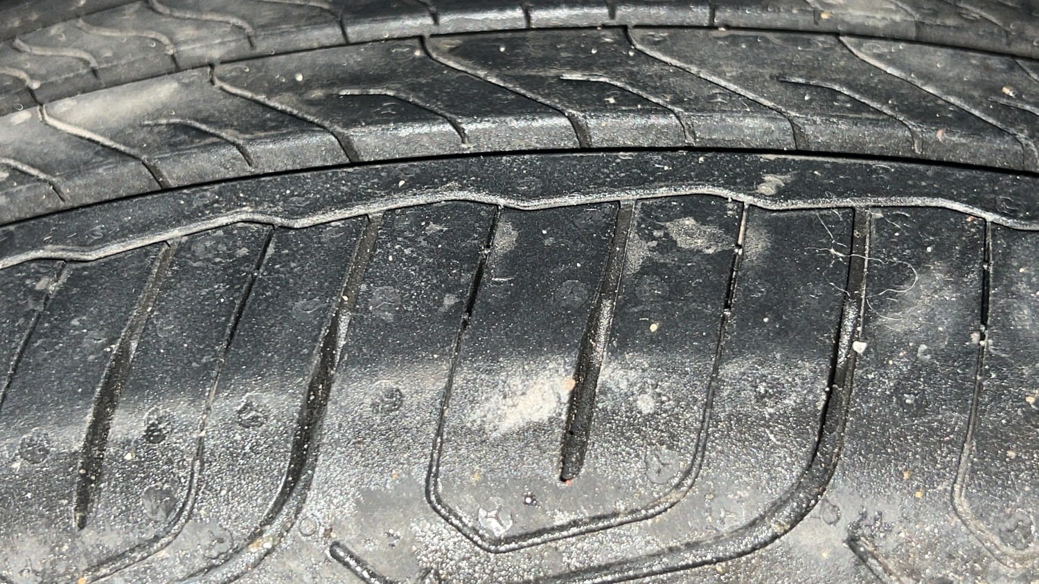 Used 2017 Honda City VX CVT Petrol Automatic tyres LEFT FRONT TYRE TREAD VIEW