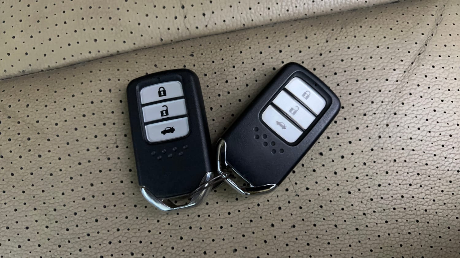 Used 2017 Honda City VX CVT Petrol Automatic extra CAR KEY VIEW