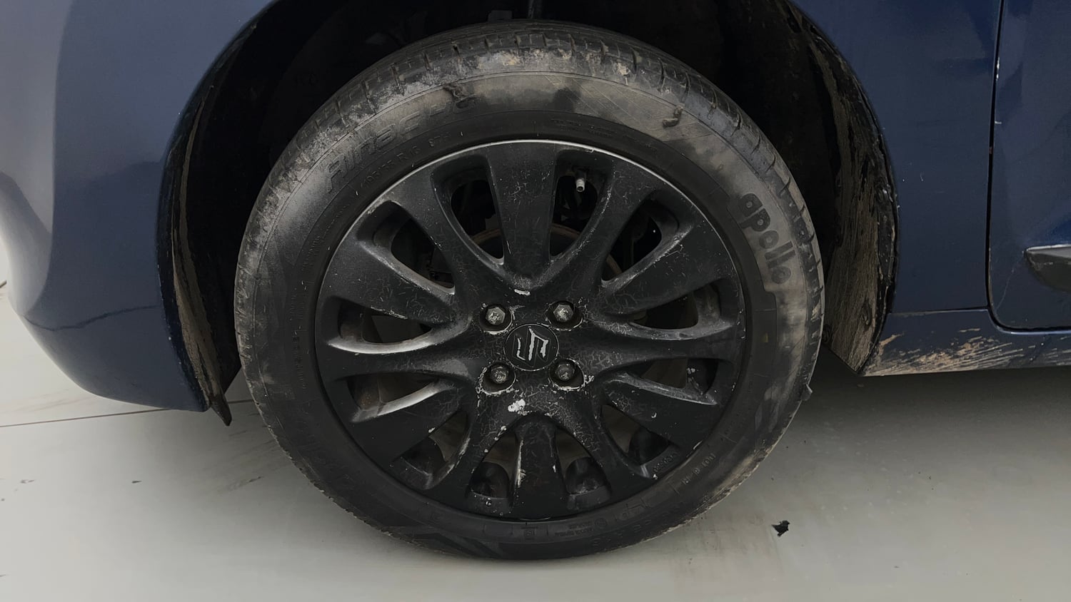 Used 2018 Maruti Suzuki Baleno Alpha 1.2 Petrol Manual tyres LEFT FRONT TYRE RIM VIEW