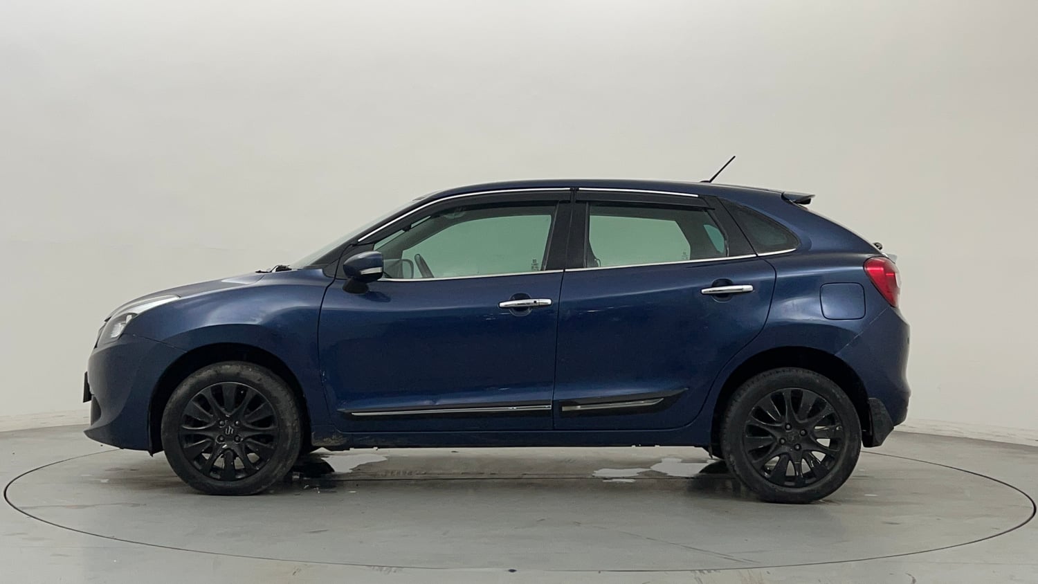 Used 2018 Maruti Suzuki Baleno Alpha 1.2 Petrol Manual exterior LEFT SIDE VIEW