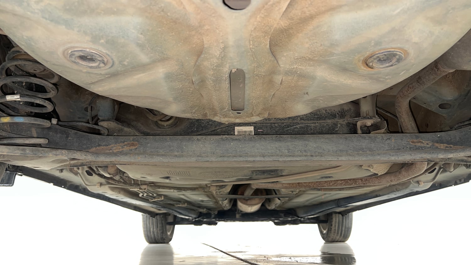Used 2018 Maruti Suzuki Baleno Alpha 1.2 Petrol Manual extra REAR UNDERBODY VIEW (TAKEN FROM REAR)