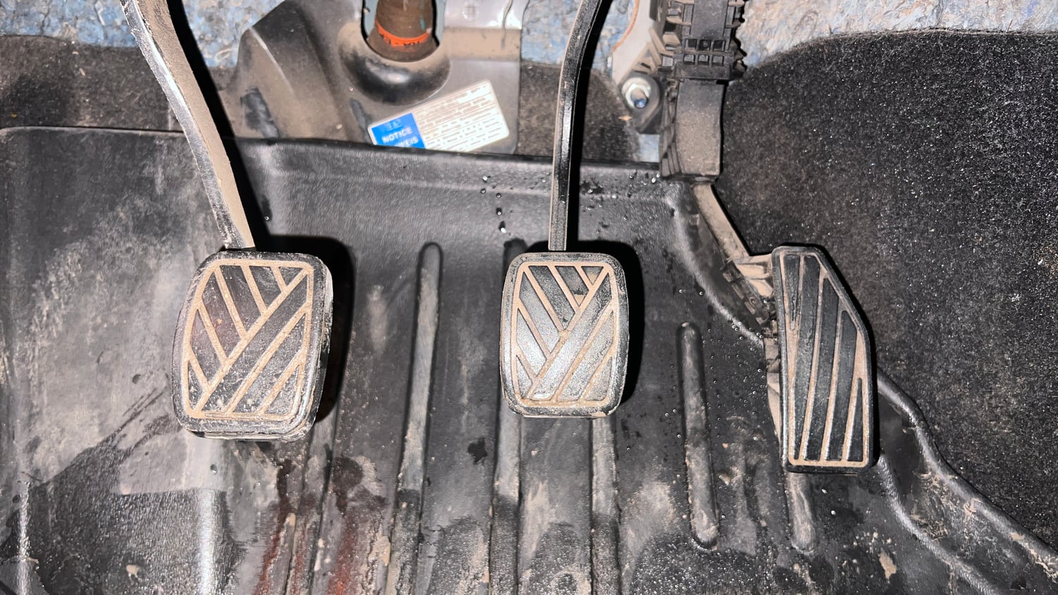 Used 2018 Maruti Suzuki Baleno Alpha 1.2 Petrol Manual interior PEDALS VIEW