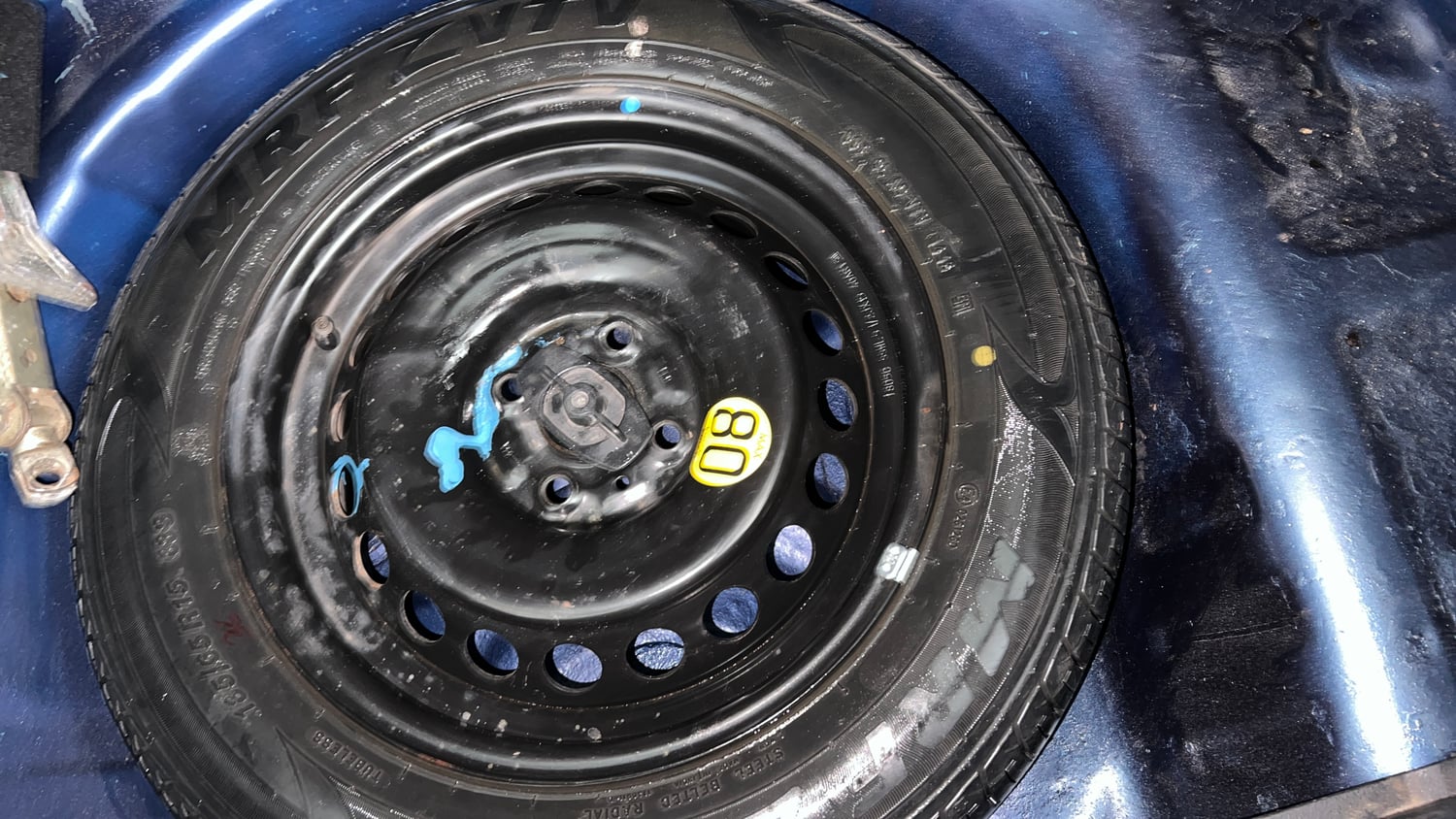 Used 2018 Maruti Suzuki Baleno Alpha 1.2 Petrol Manual tyres SPARE TYRE VIEW