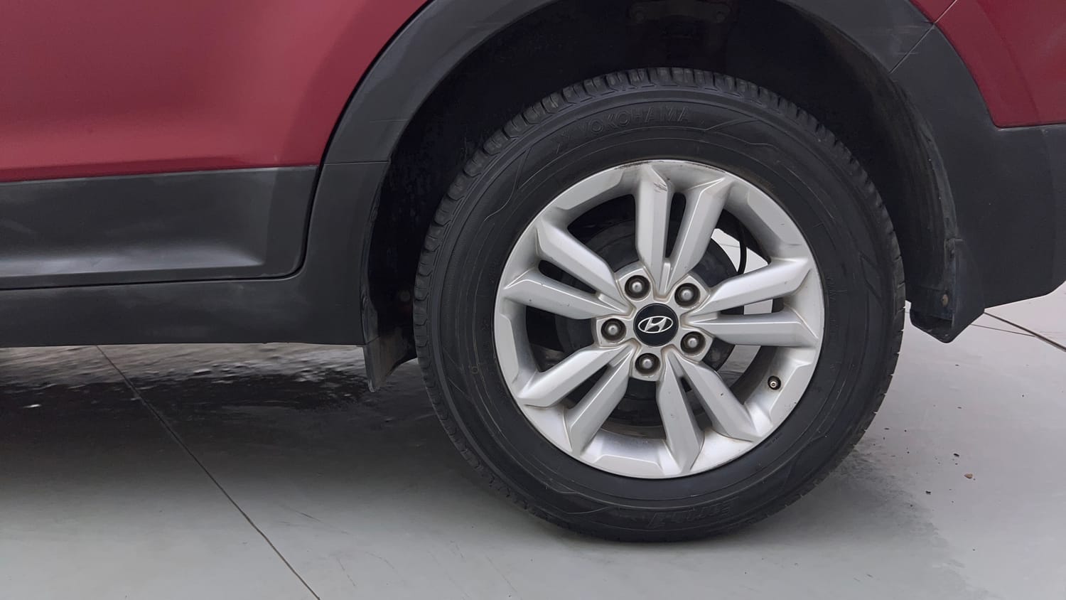 Used 2016 Hyundai Creta 1.6 SX Plus Diesel Manual tyres LEFT REAR TYRE RIM VIEW