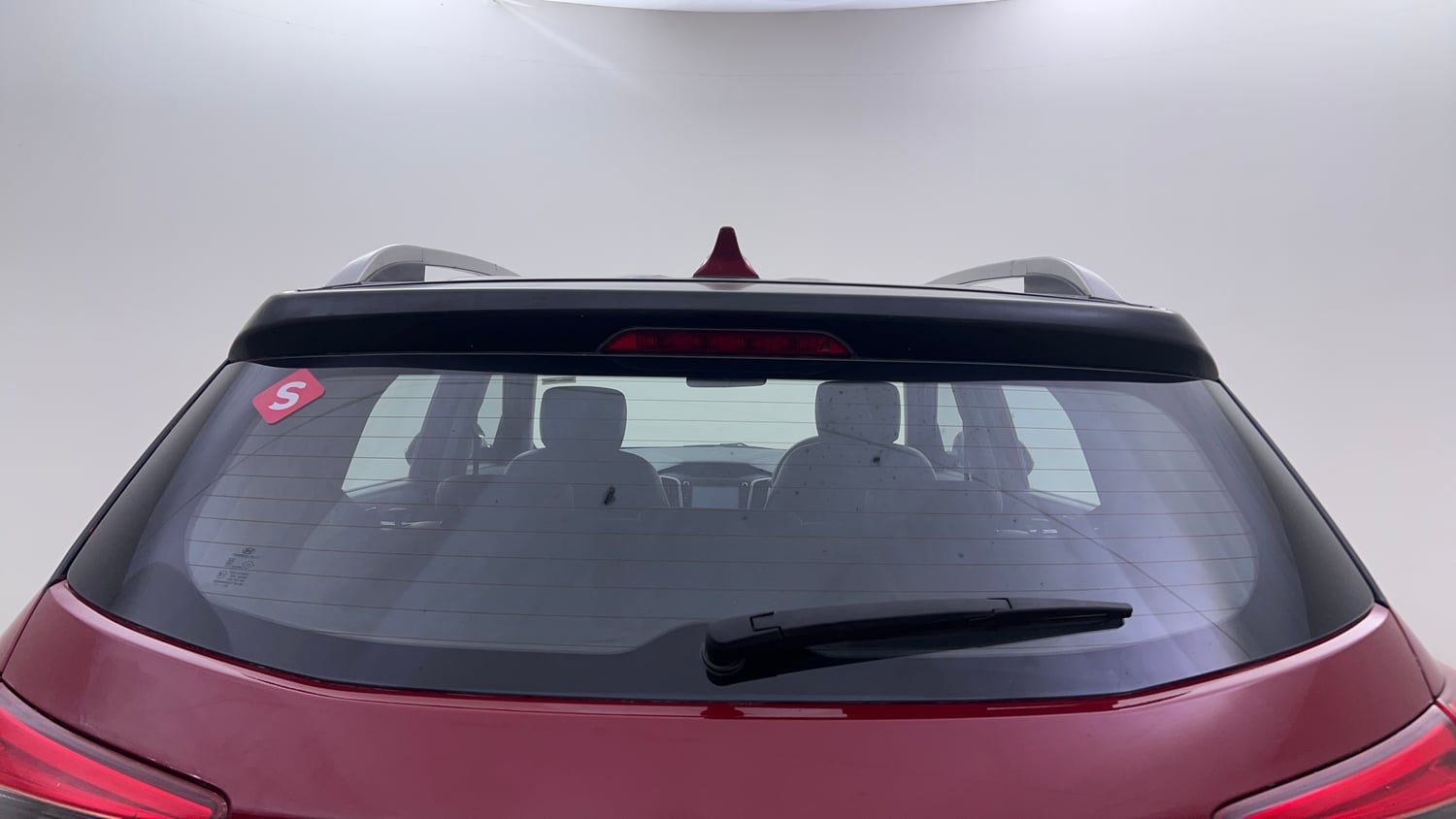 Used 2016 Hyundai Creta 1.6 SX Plus Diesel Manual exterior BACK WINDSHIELD VIEW