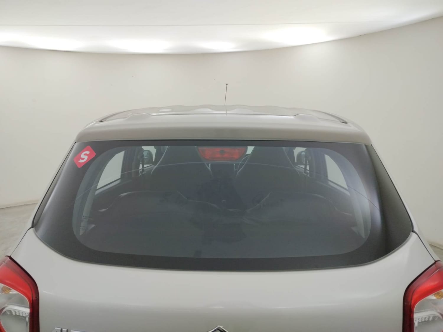 Used 2023 Maruti Suzuki Alto K10 VXI Plus Petrol Manual exterior BACK WINDSHIELD VIEW