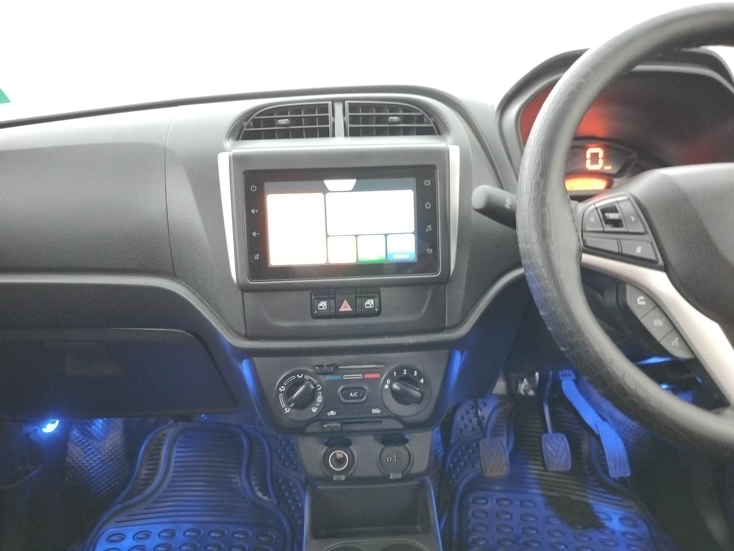 Used 2023 Maruti Suzuki Alto K10 VXI Plus Petrol Manual interior MUSIC SYSTEM & AC CONTROL VIEW