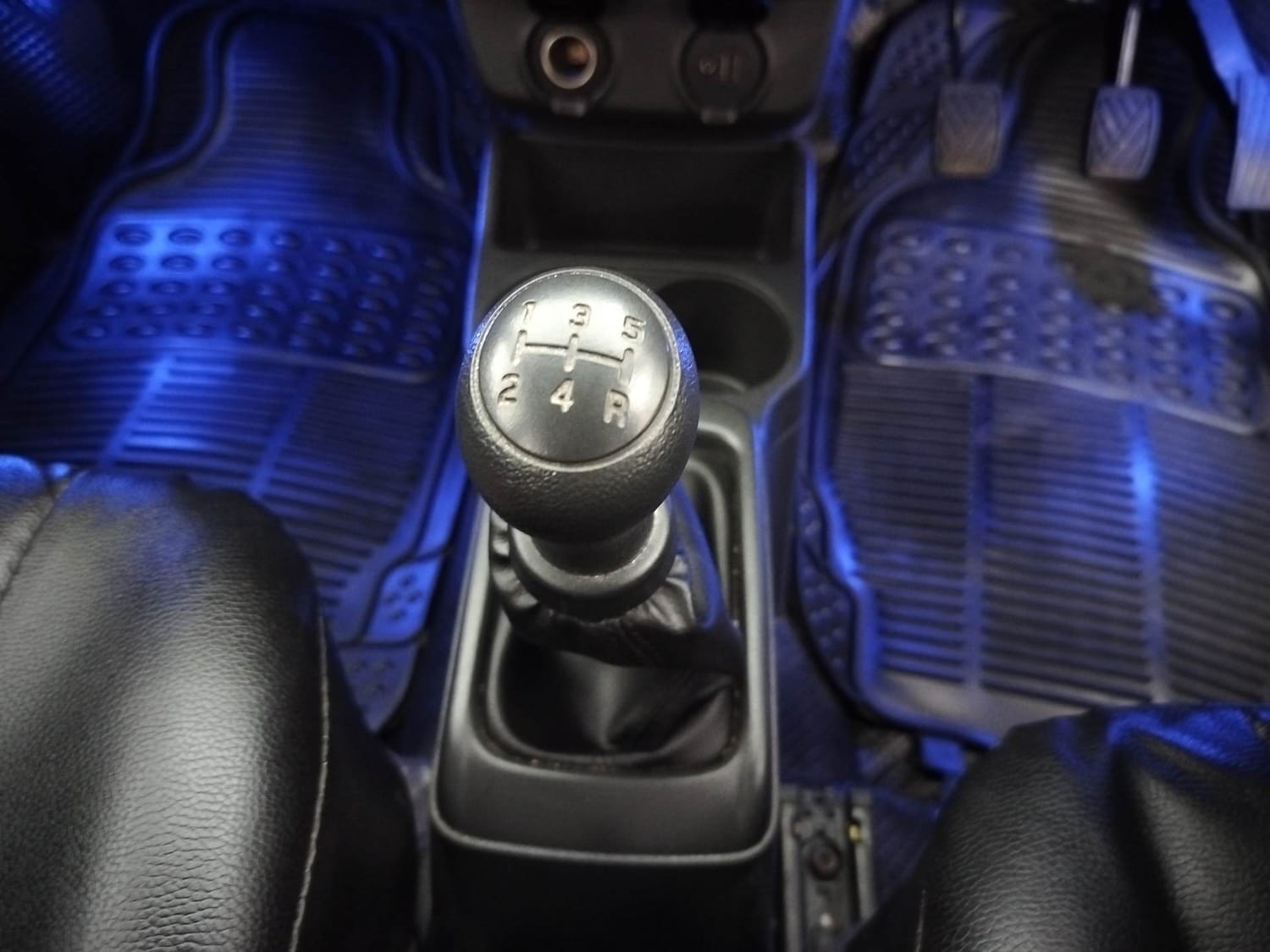 Used 2023 Maruti Suzuki Alto K10 VXI Plus Petrol Manual interior GEAR  KNOB VIEW