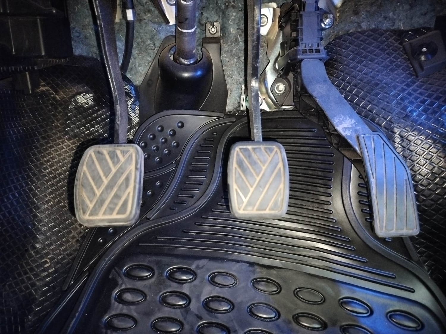 Used 2023 Maruti Suzuki Alto K10 VXI Plus Petrol Manual interior PEDALS VIEW