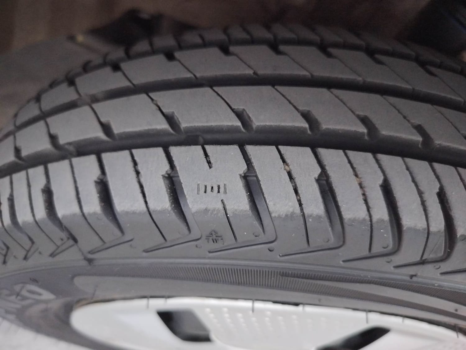Used 2023 Maruti Suzuki Alto K10 VXI Plus Petrol Manual tyres RIGHT FRONT TYRE TREAD VIEW