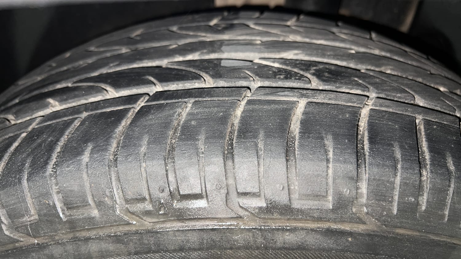 Used 2020 Kia Seltos GTX Plus DCT Petrol Automatic tyres LEFT REAR TYRE TREAD VIEW