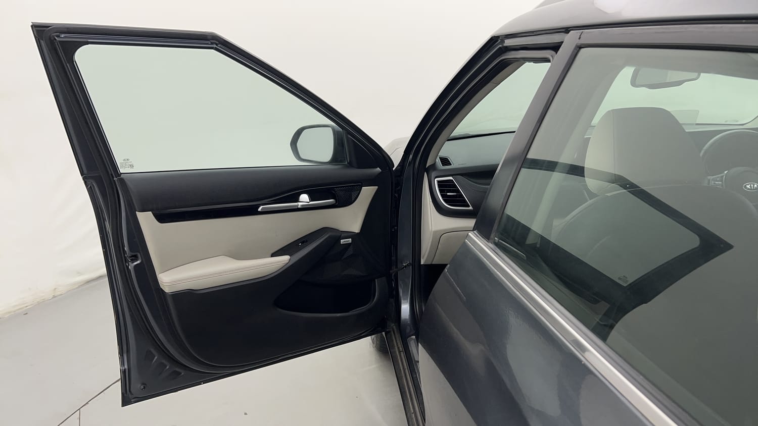 Used 2020 Kia Seltos GTX Plus DCT Petrol Automatic interior LEFT FRONT DOOR OPEN VIEW