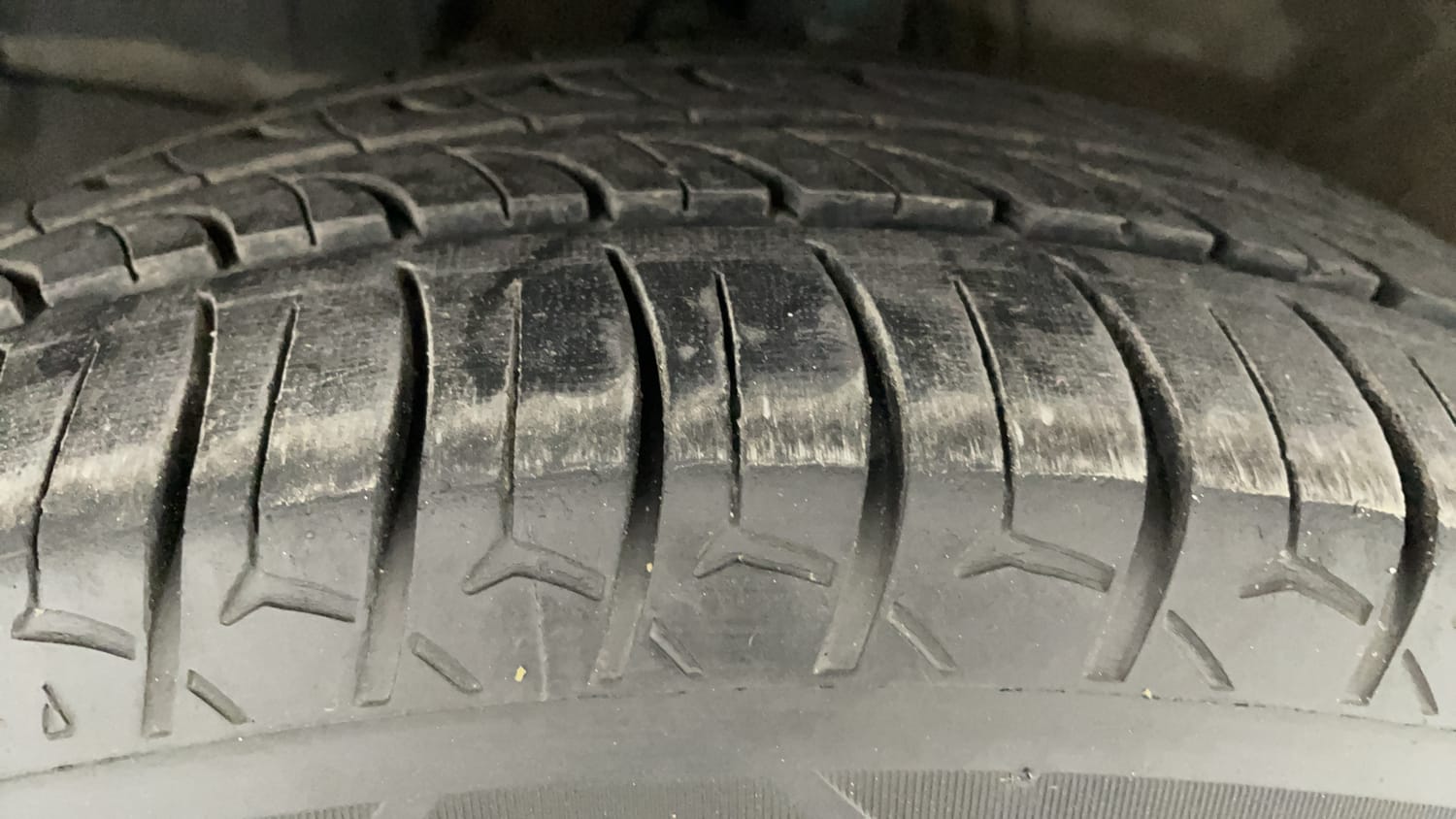 Used 2022 Honda Jazz ZX CVT Petrol Automatic tyres LEFT FRONT TYRE TREAD VIEW