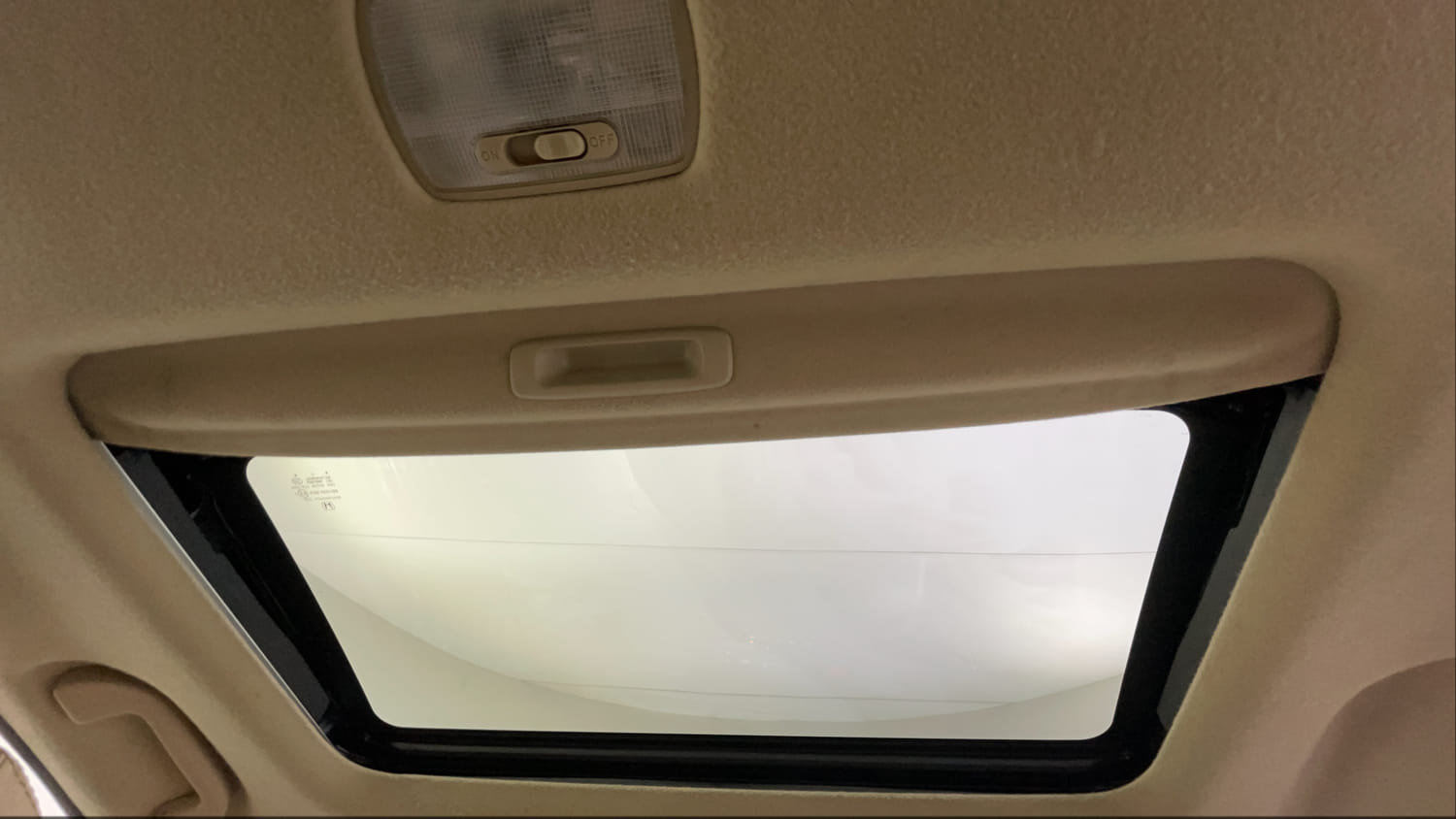 Used 2022 Honda Jazz ZX CVT Petrol Automatic top_features Sunroof