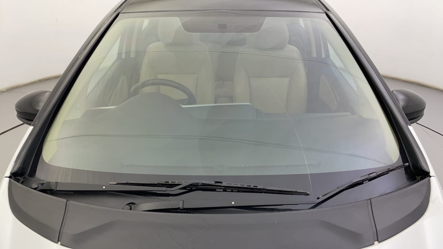 Used 2022 Honda Jazz ZX CVT Petrol Automatic exterior FRONT WINDSHIELD VIEW