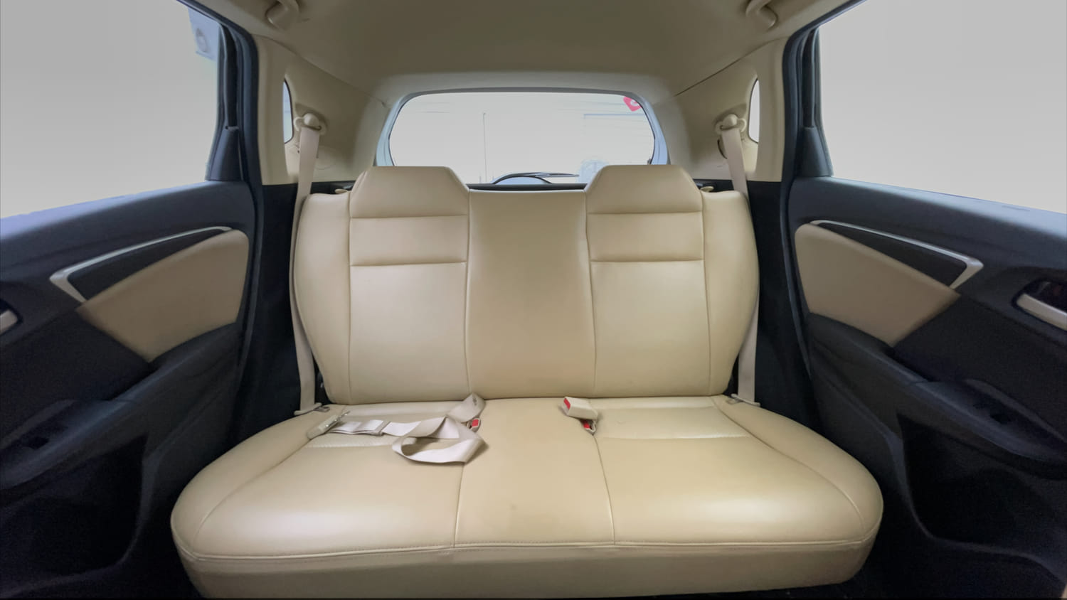 Used 2022 Honda Jazz ZX CVT Petrol Automatic interior REAR SEAT CONDITION VIEW