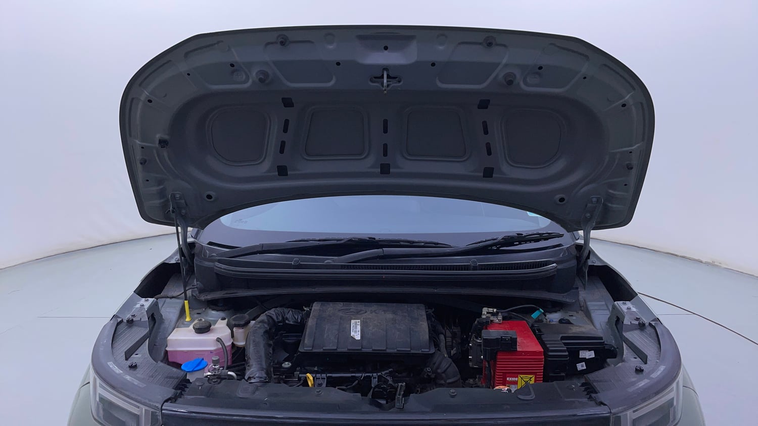 Used 2023 Hyundai Exter SX(O) Connect 1.2 Petrol MT Dual Tone Petrol Manual engine ENGINE & BONNET OPEN FRONT VIEW