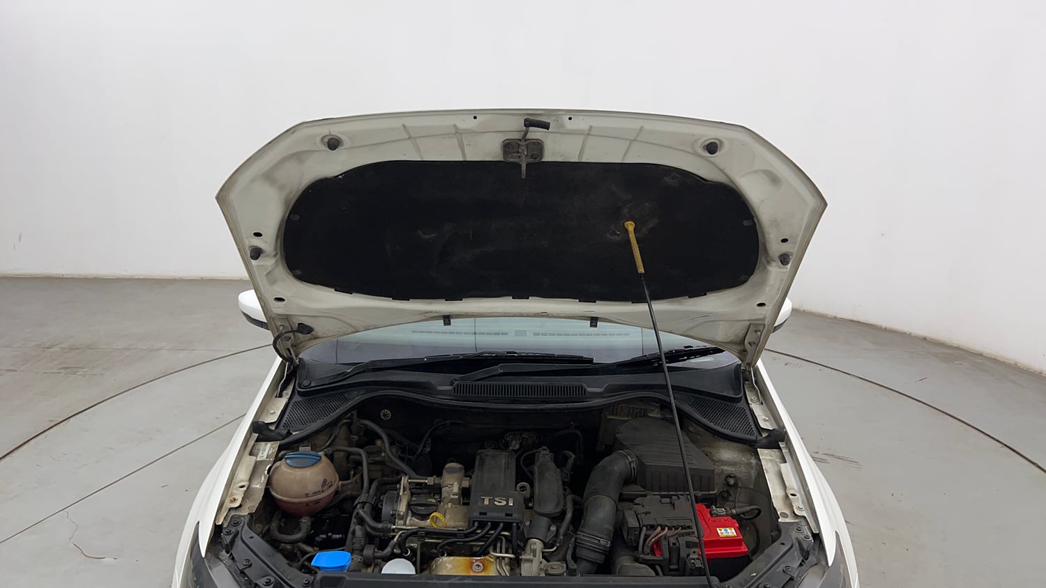 Used 2017 Volkswagen Vento 1.2L Highline Petrol AT Petrol Automatic engine ENGINE & BONNET OPEN FRONT VIEW