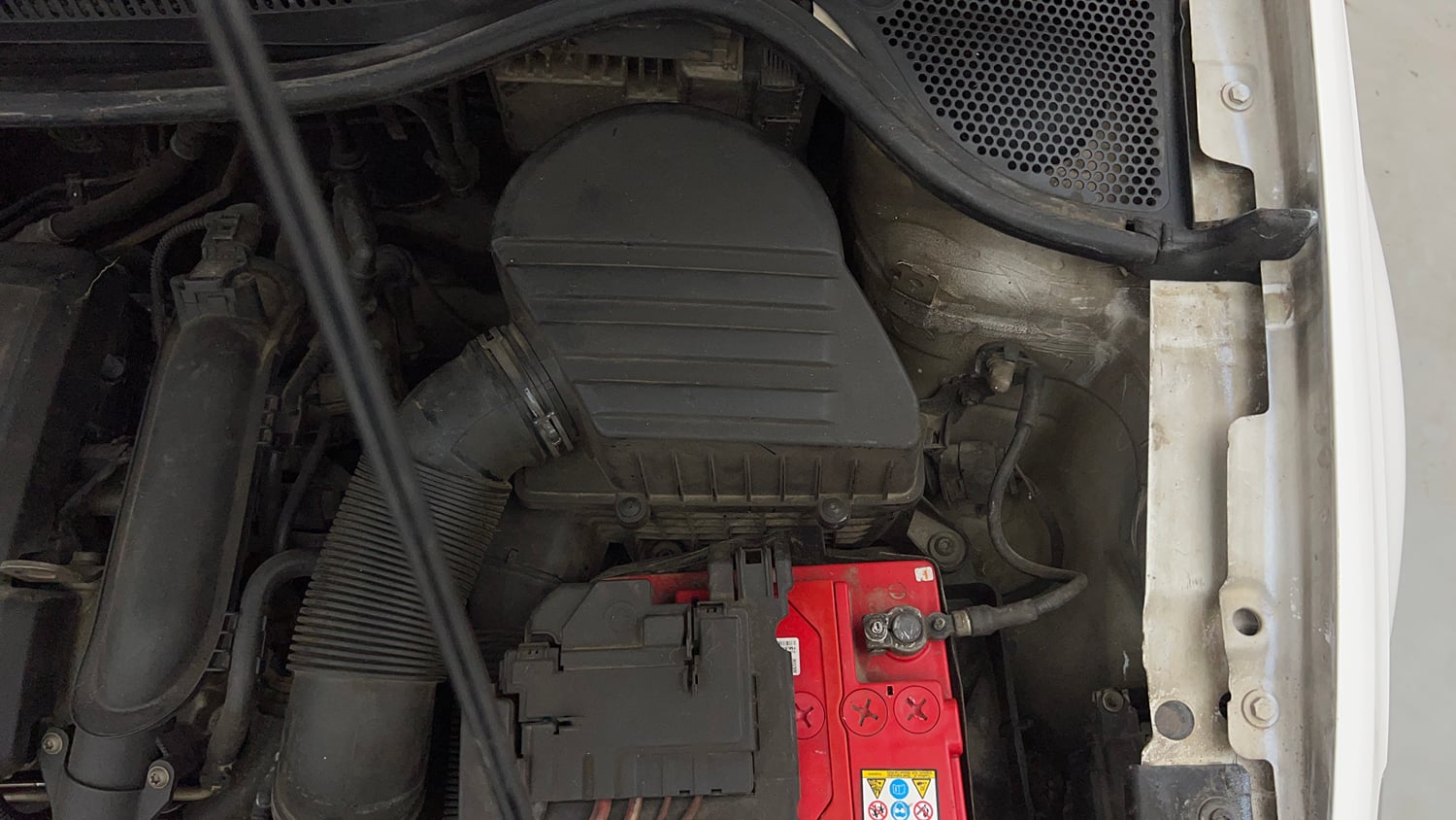 Used 2017 Volkswagen Vento 1.2L Highline Petrol AT Petrol Automatic engine ENGINE LEFT SIDE VIEW