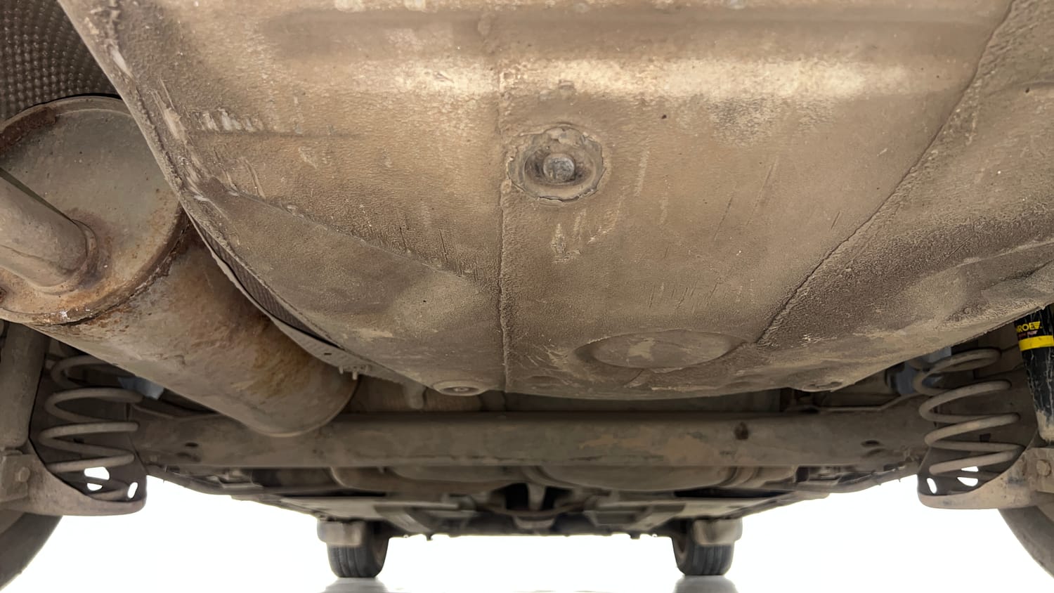 Used 2017 Volkswagen Vento 1.2L Highline Petrol AT Petrol Automatic extra REAR UNDERBODY VIEW (TAKEN FROM REAR)