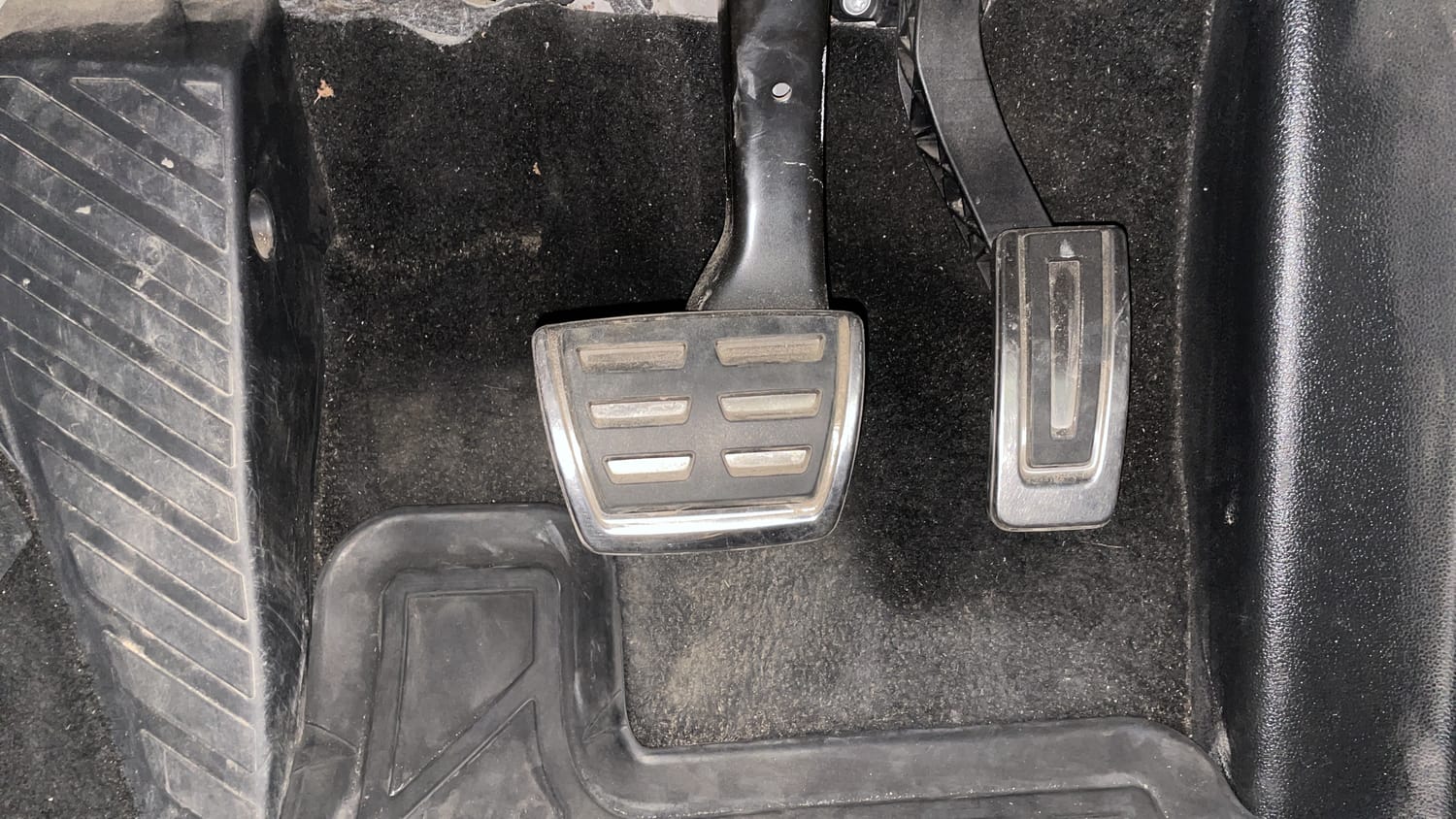 Used 2022 Volkswagen T-Roc [2019-2021] 1.5 TSI DSG Petrol Automatic interior PEDALS VIEW