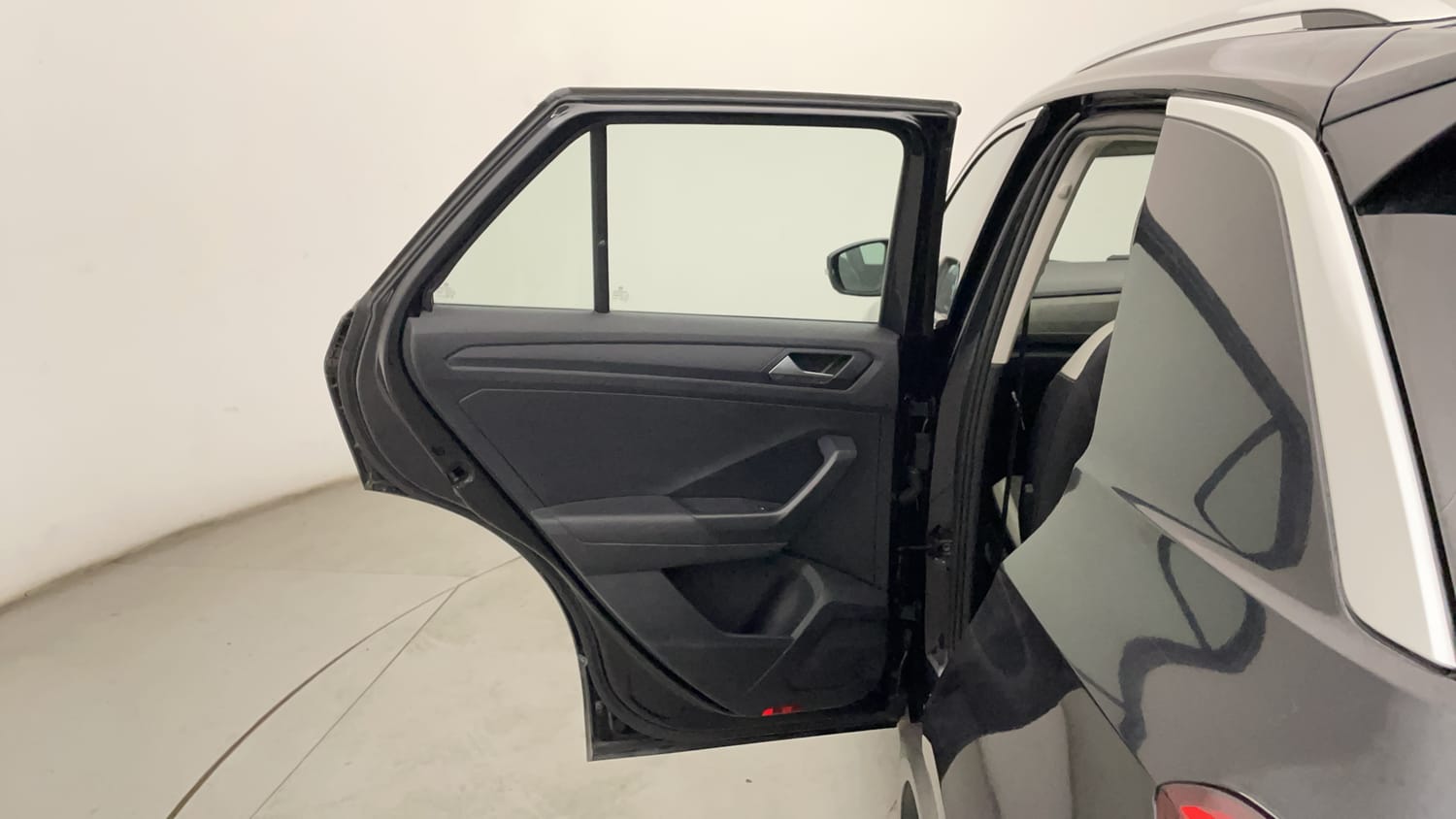 Used 2022 Volkswagen T-Roc [2019-2021] 1.5 TSI DSG Petrol Automatic interior LEFT REAR DOOR OPEN VIEW
