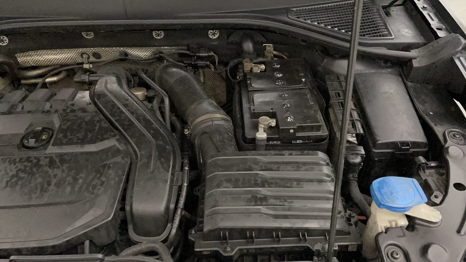 Used 2022 Volkswagen T-Roc [2019-2021] 1.5 TSI DSG Petrol Automatic engine ENGINE LEFT SIDE VIEW