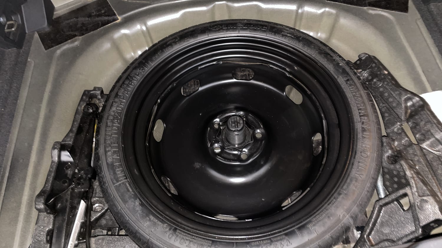 Used 2022 Volkswagen T-Roc [2019-2021] 1.5 TSI DSG Petrol Automatic tyres SPARE TYRE VIEW