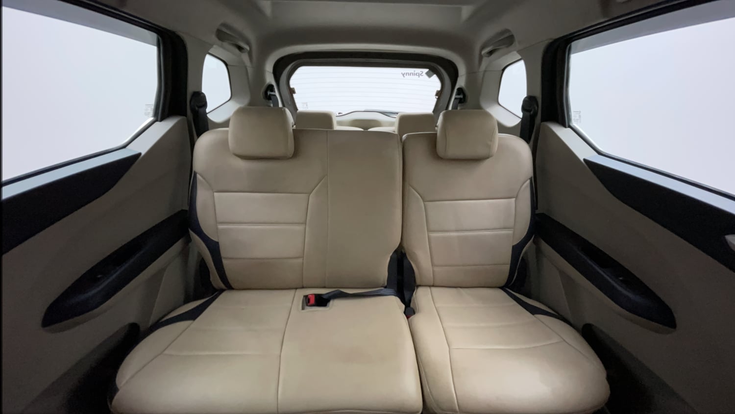 Used 2022 Renault Triber RXZ Petrol Manual interior REAR SEAT CONDITION VIEW
