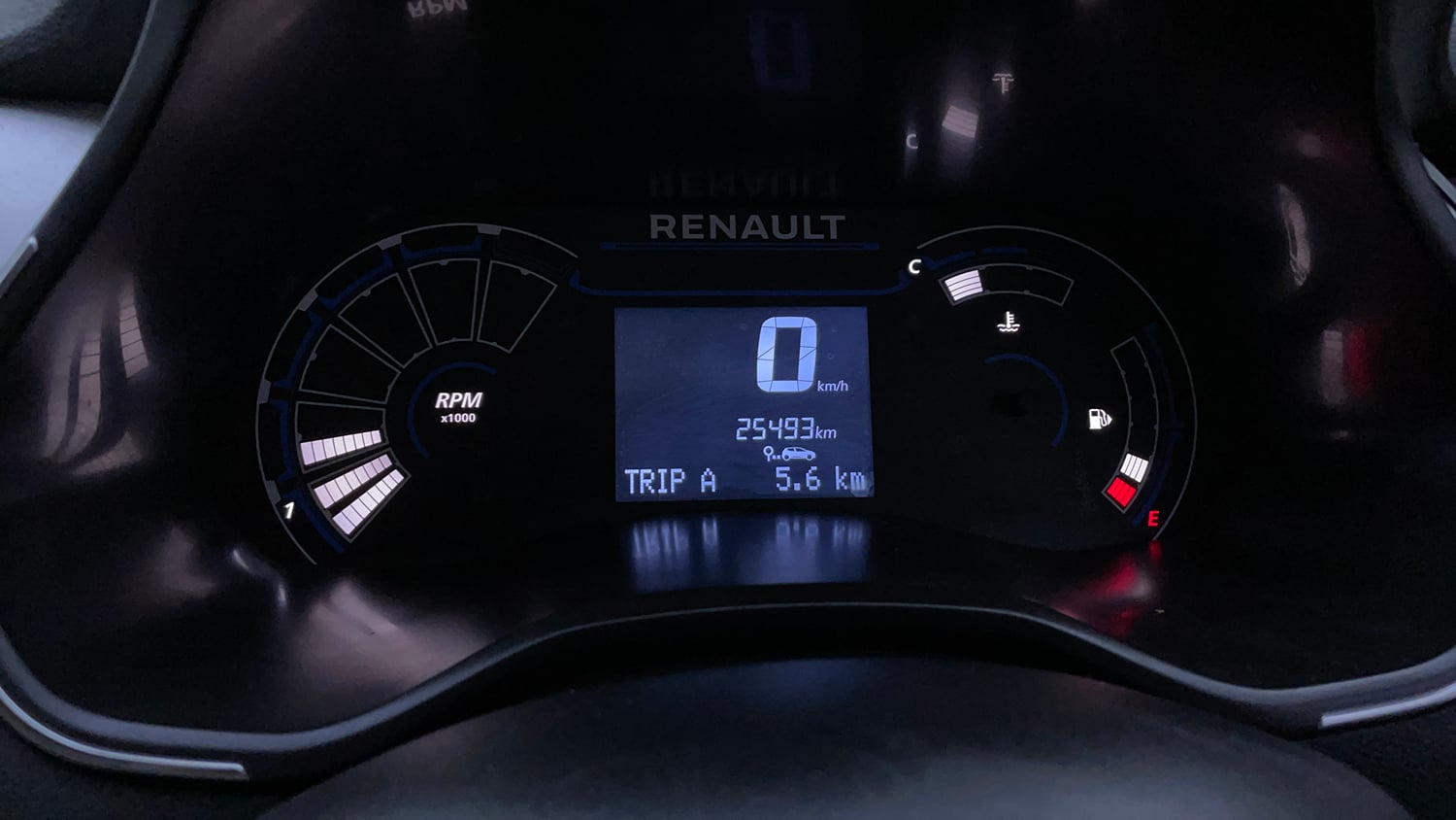 Used 2022 Renault Triber RXZ Petrol Manual interior CLUSTERMETER VIEW