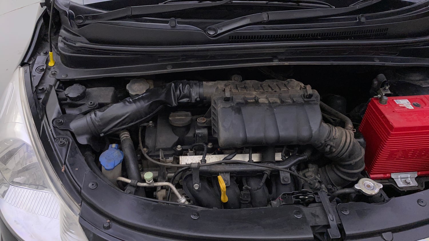 Used 2010 Hyundai i10 Magna 1.2 Petrol Manual engine ENGINE RIGHT SIDE VIEW