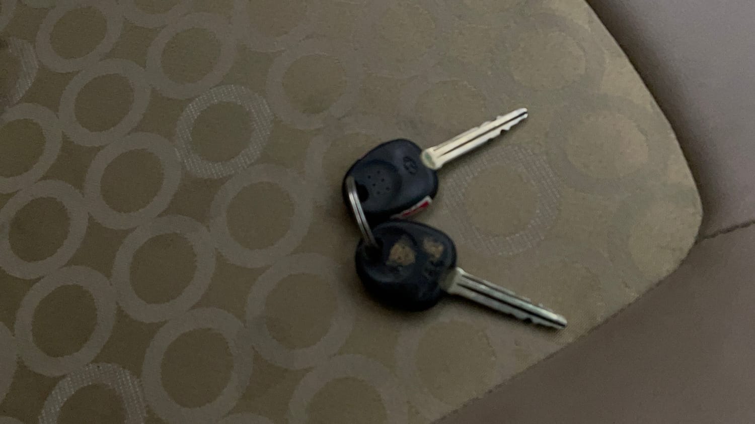 Used 2010 Hyundai i10 Magna 1.2 Petrol Manual extra CAR KEY VIEW
